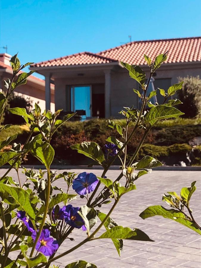 Casa Con Jardin Al Lado De Playa Hio Villa Vilanova  Ngoại thất bức ảnh